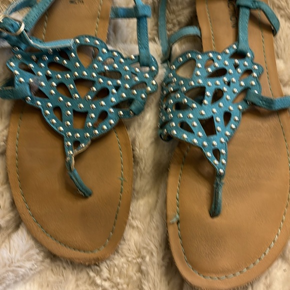 Kenneth Cole reaction, turquoise, silver stud, sandal, size 8 - Picture 6 of 6
